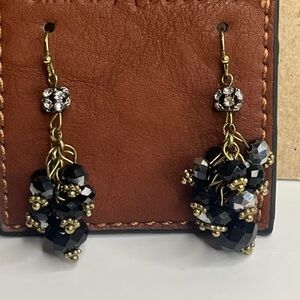 Simply Noelle Black and Gold Cluster Earrings